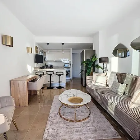 Apartment Two En-suite Bedroom On La Croisette - Sea View