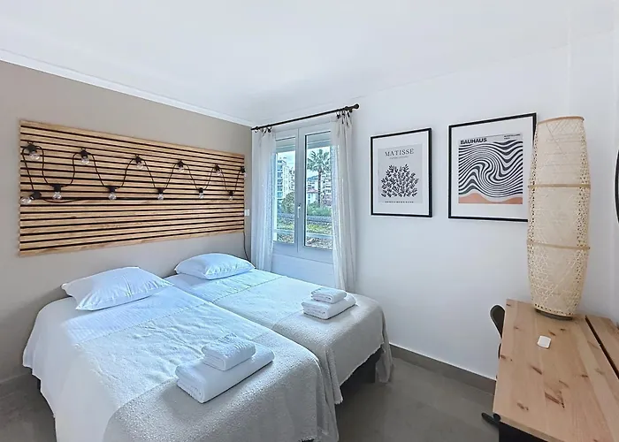 Two En-suite Bedroom On La Croisette - Sea View * كان